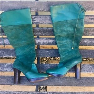 Leather and suede boot